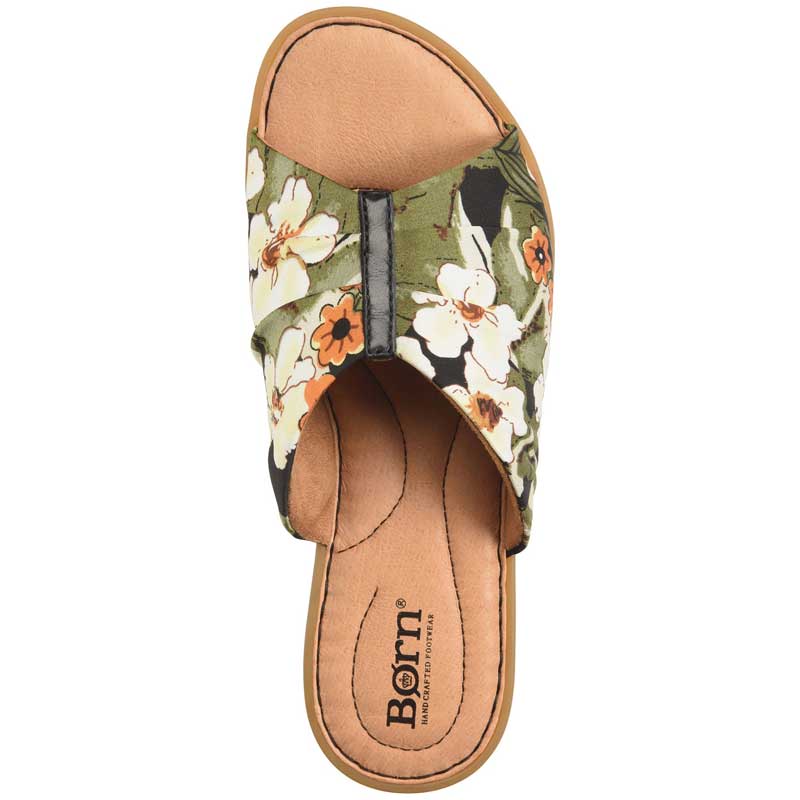 born agua sandal