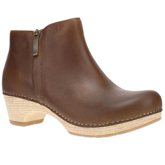 Dansko Lizanne Bootie Tan Oiled (Women's)