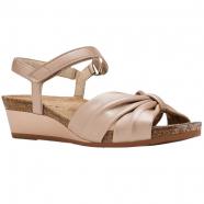 Naot Madame Wedge Sandal Champagne Beauty (Women's)