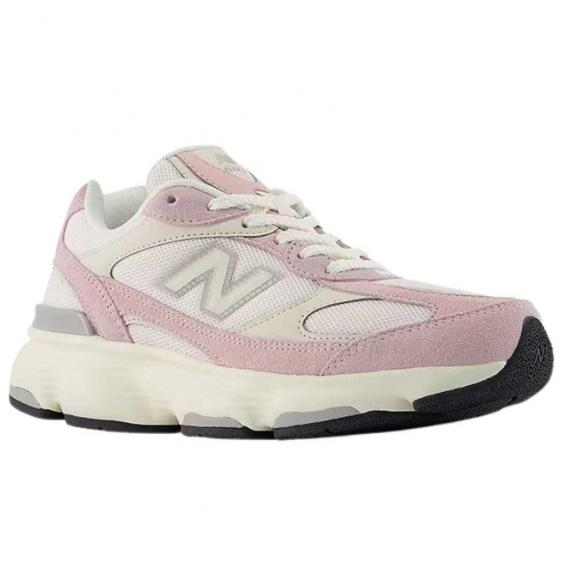 New Balance 603 Sneaker Pink Salt/ Chalk (Women's) New Balance 603 Sneaker Pink Salt/ Chalk (Women's)